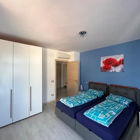 Favola Bella The Panoramic Penthouse * باردولينو