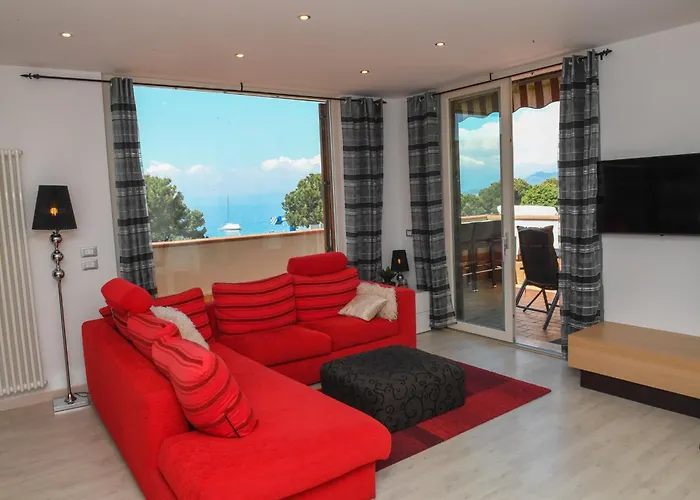 Favola Bella The Panoramic Penthouse *